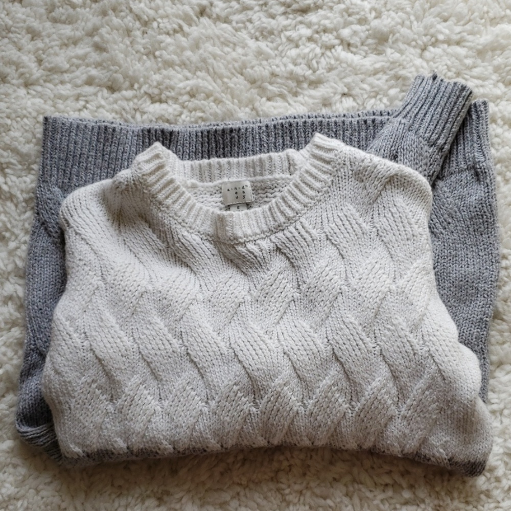White and grey chunky sweater